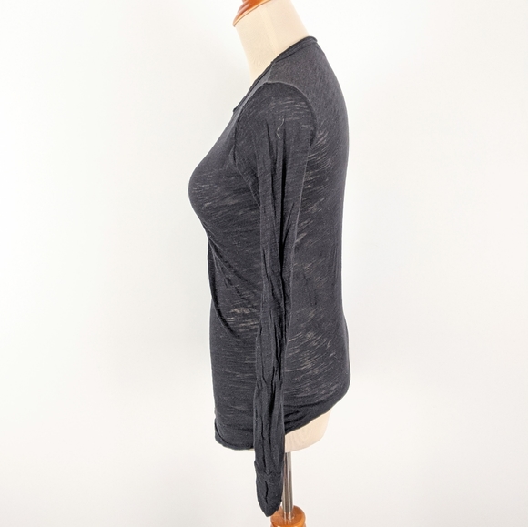 Aritzia Wilfred XS Tissue Thin T-shirt - Picture 4 of 7